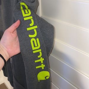 Carhartt Heather Grey Hoodie! 💚🩶💚🩶